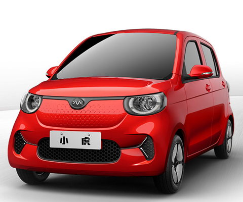 XH EV Electric Car High Speed Mini Electric Car With Long Driving Range 200KM