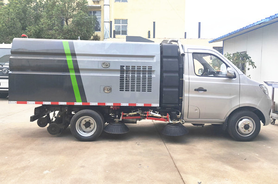 3CBM Gasoline Type Road Sweeper Truck Harden Surface Cleaning Sweeper Truck