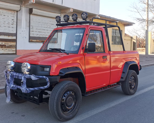 FWD New Electric Truck Enclosed Cabin Big Power Motor For Patroling