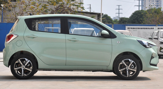 Chang'An Benben E-Star EV Electric Cars Hatchback 310km Home Mini Cars